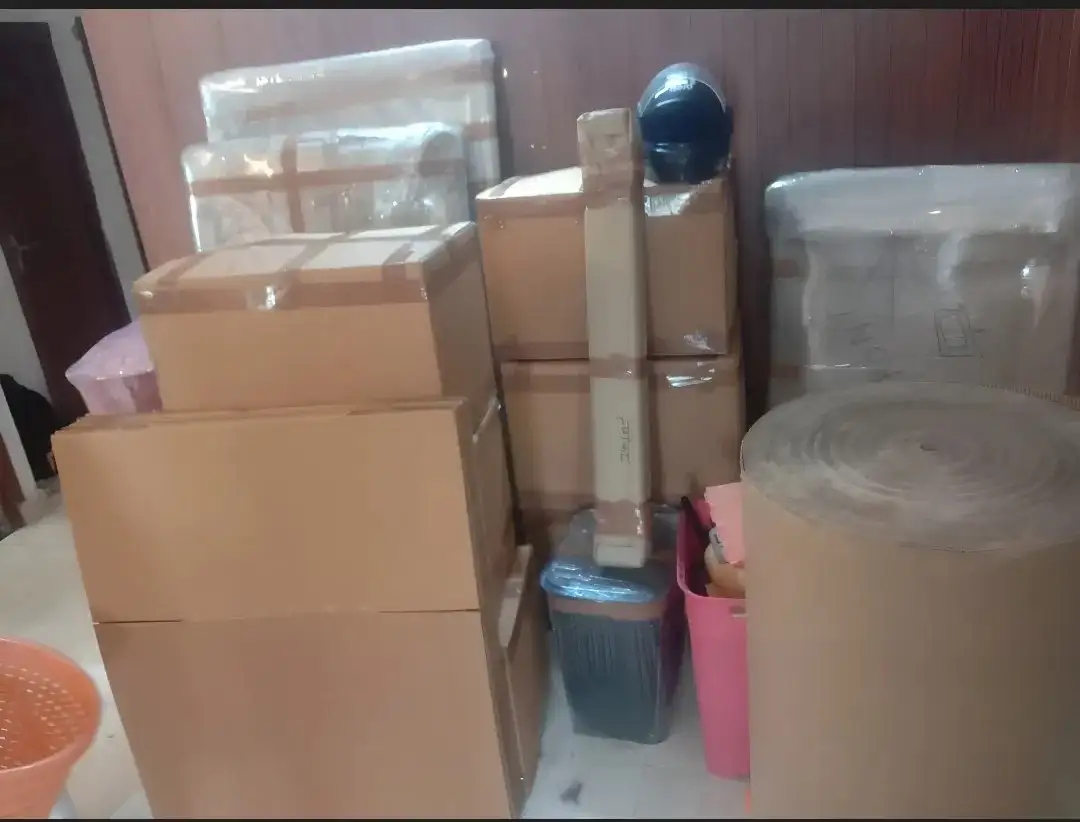 Transport vehicle and shifting work